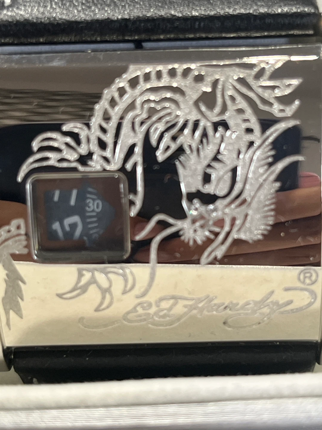 🔥 Rare Ed Hardy “Love Kills Slowly” Dragon Cuff Watch🔥 - photo 2