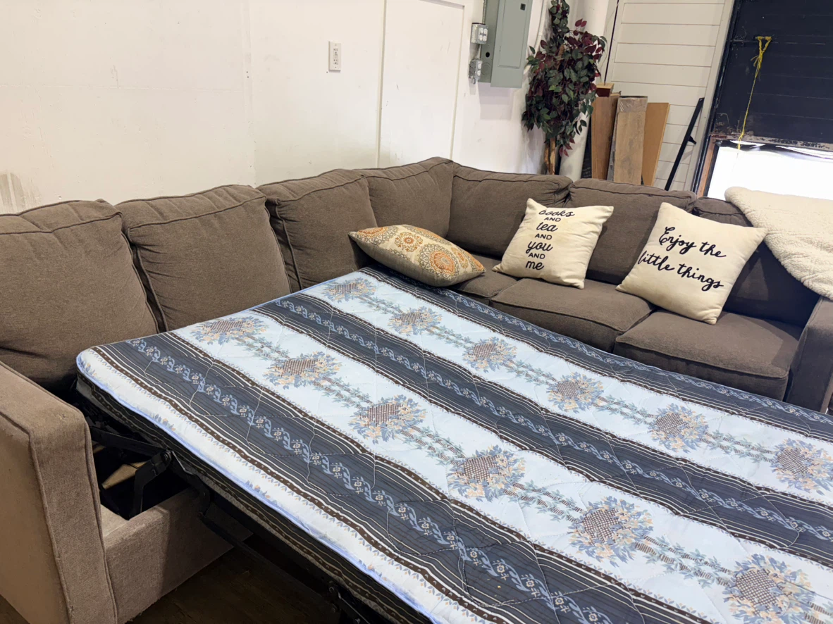 Gray L-Shaped Sectional Sofa with bed (we deliver) - photo 4