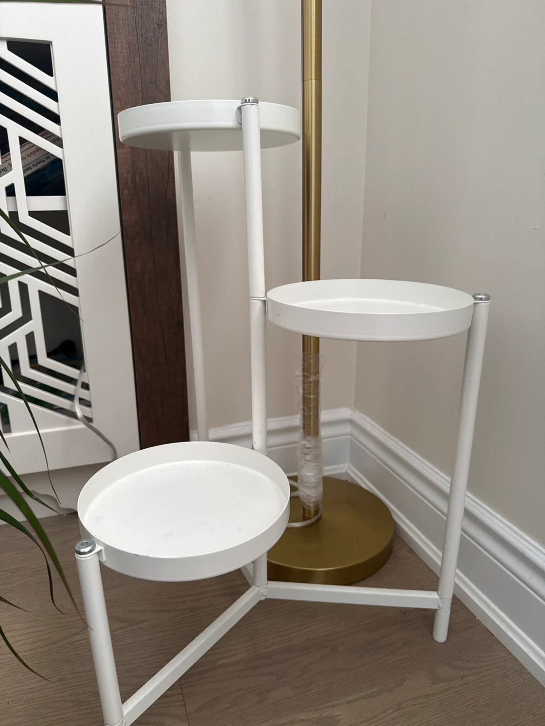 White 3-Tier Plant Stand - photo 3