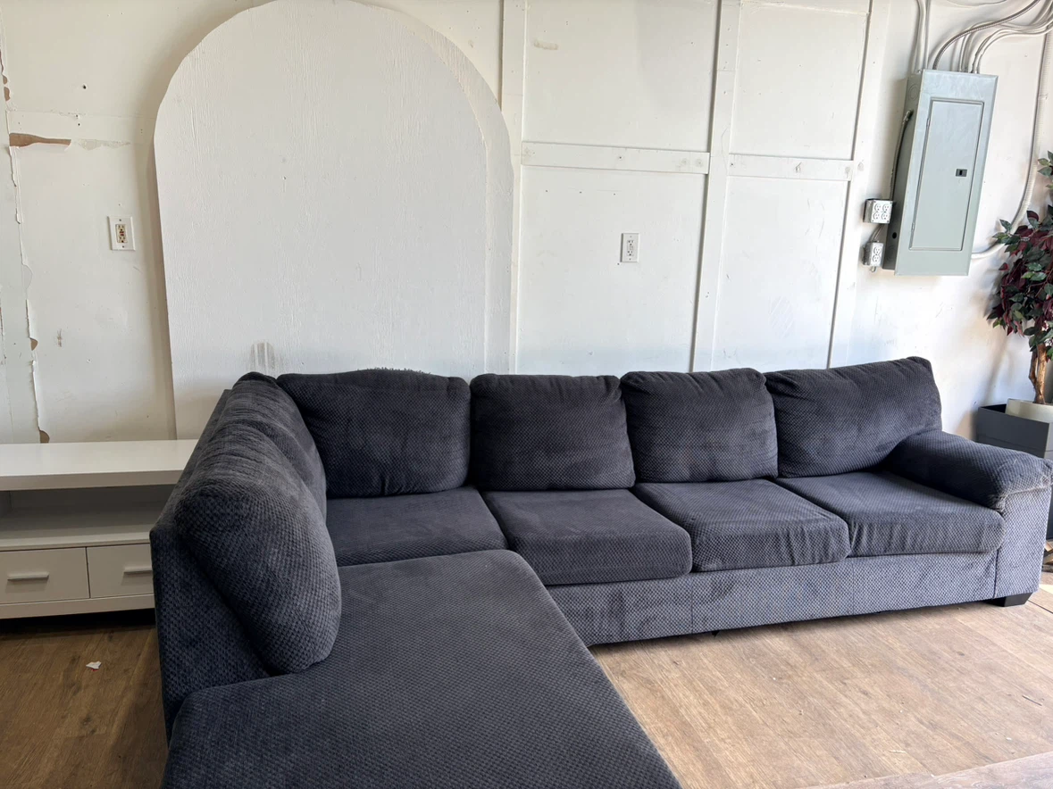 Charcoal Grey Textured Fabric Sectional Sofa (we deliver)