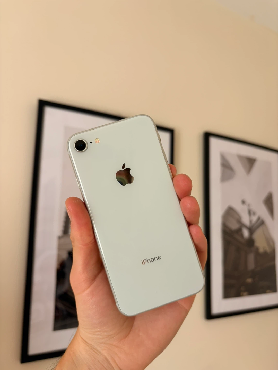 Apple iPhone 8 - Silver / 64GB / Unlocked - photo 2