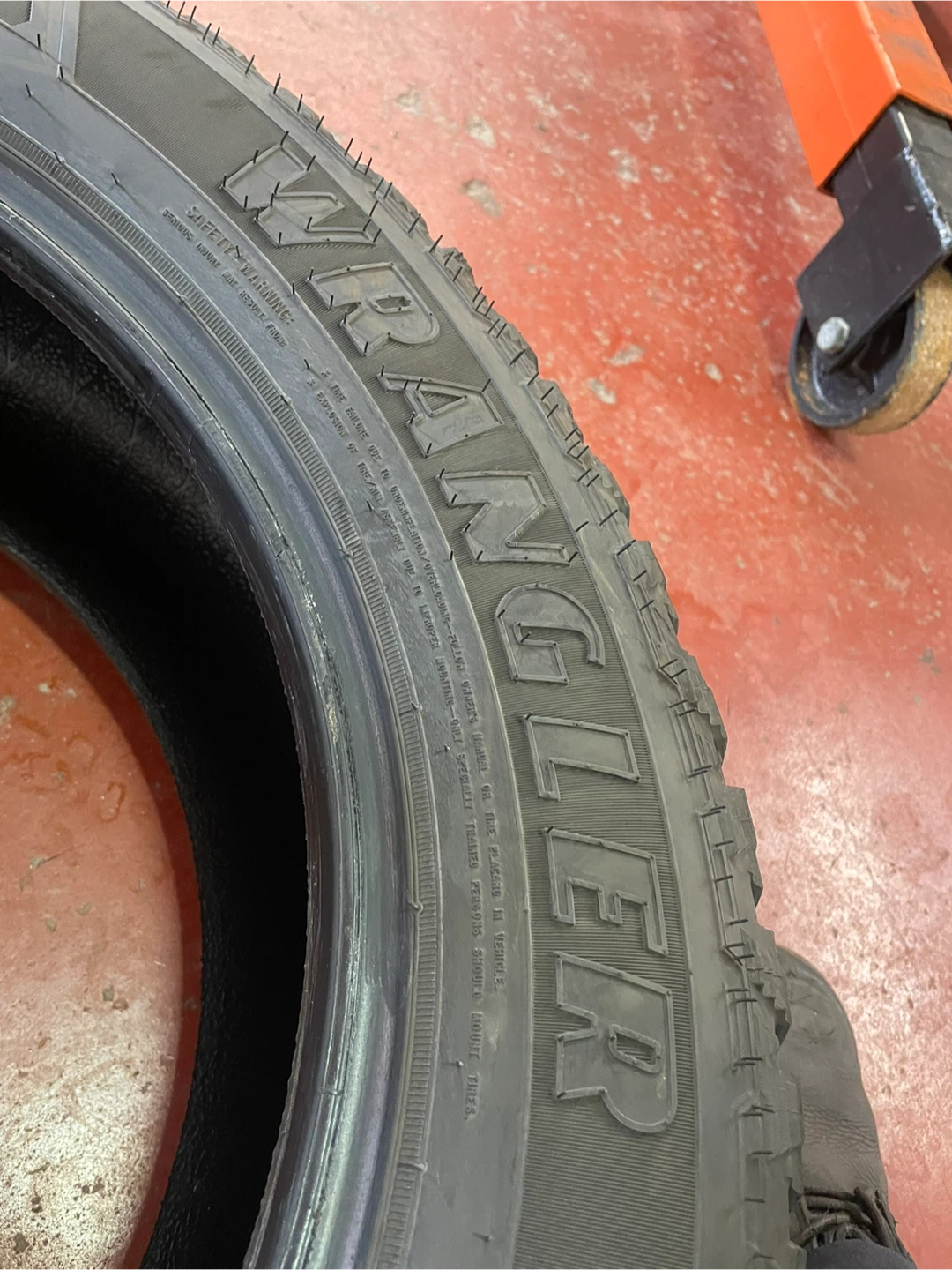 goodyear wrangler all season tires full set of 4 great condition - photo 2
