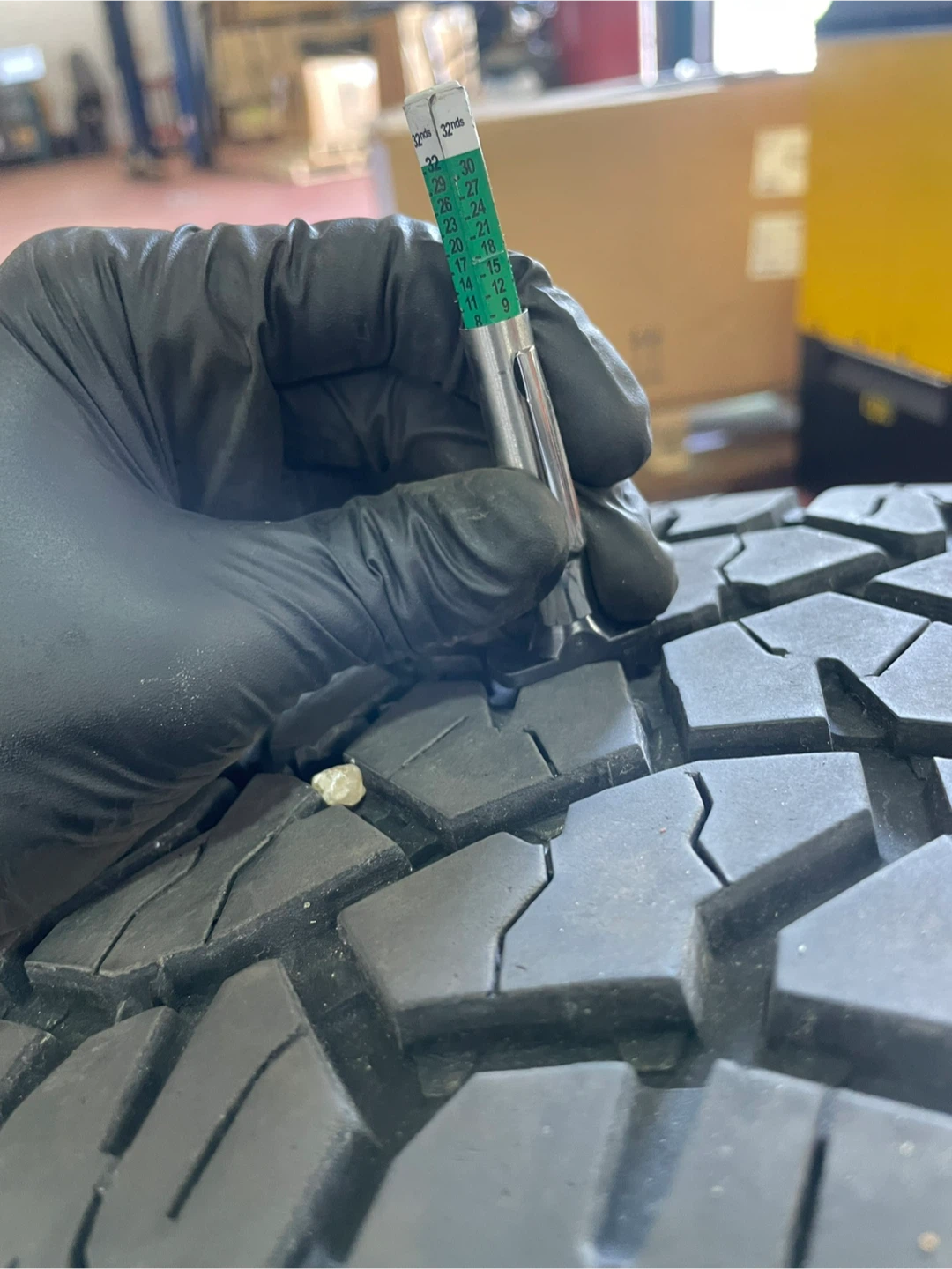 goodyear wrangler all season tires full set of 4 great condition - photo 5