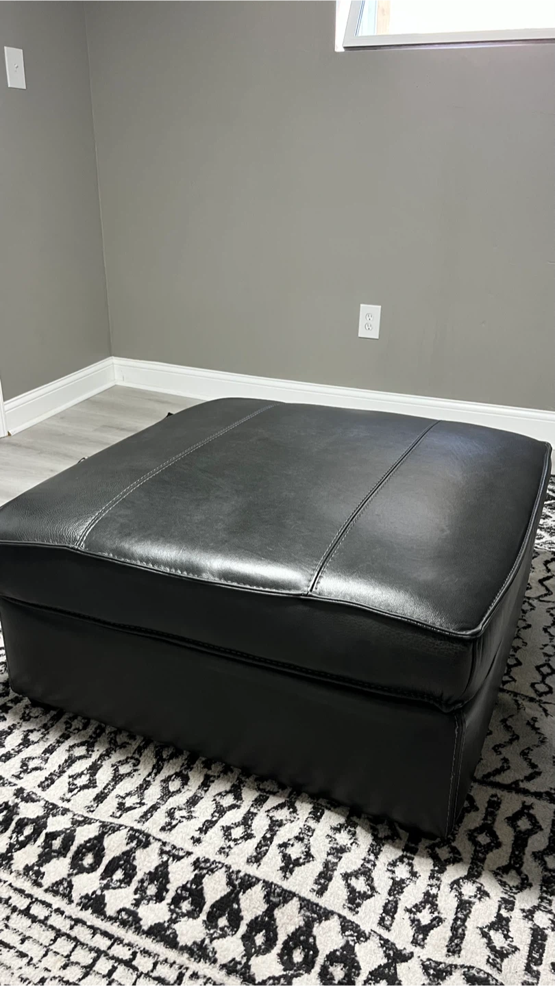 Black Leather Ottoman - photo 2