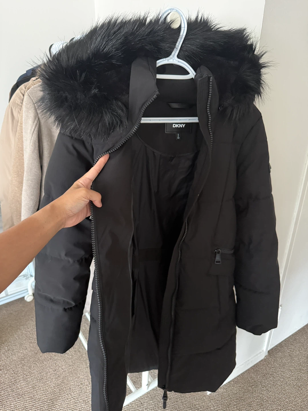DKNY Black Puffer Winter Coat - photo 3