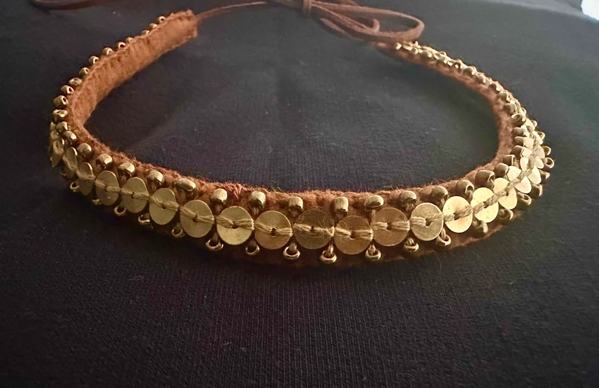 Handmade Choker Necklace with Gold Sequins and Beads - photo 4