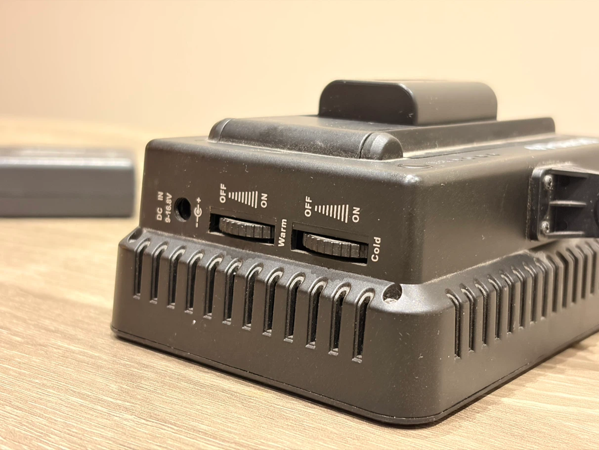 Polaroid LED Video Light with Battery - photo 4