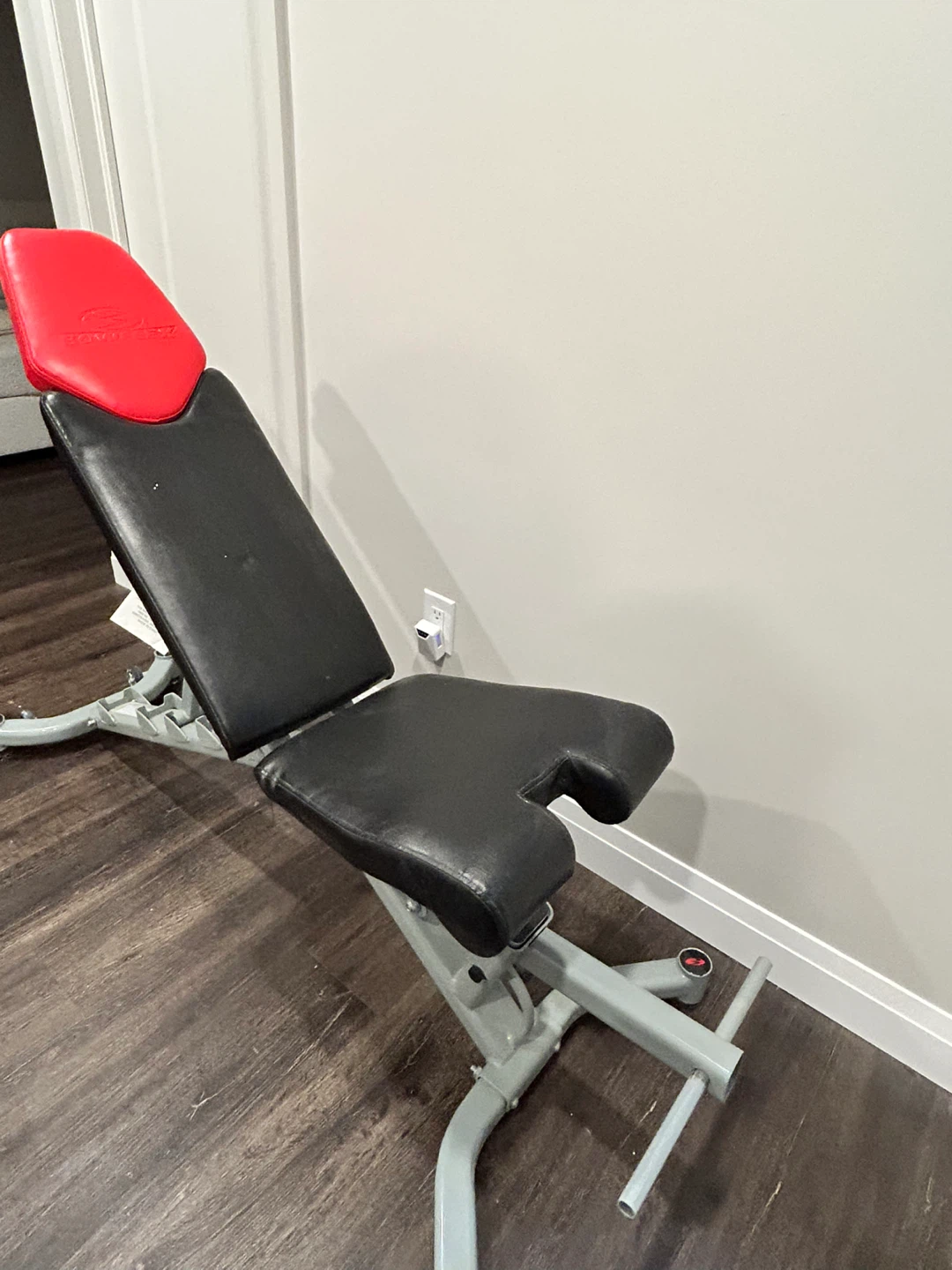 Bowflex SelectTech 5.1 Adjustable Weight Bench – Great Condition - photo 4