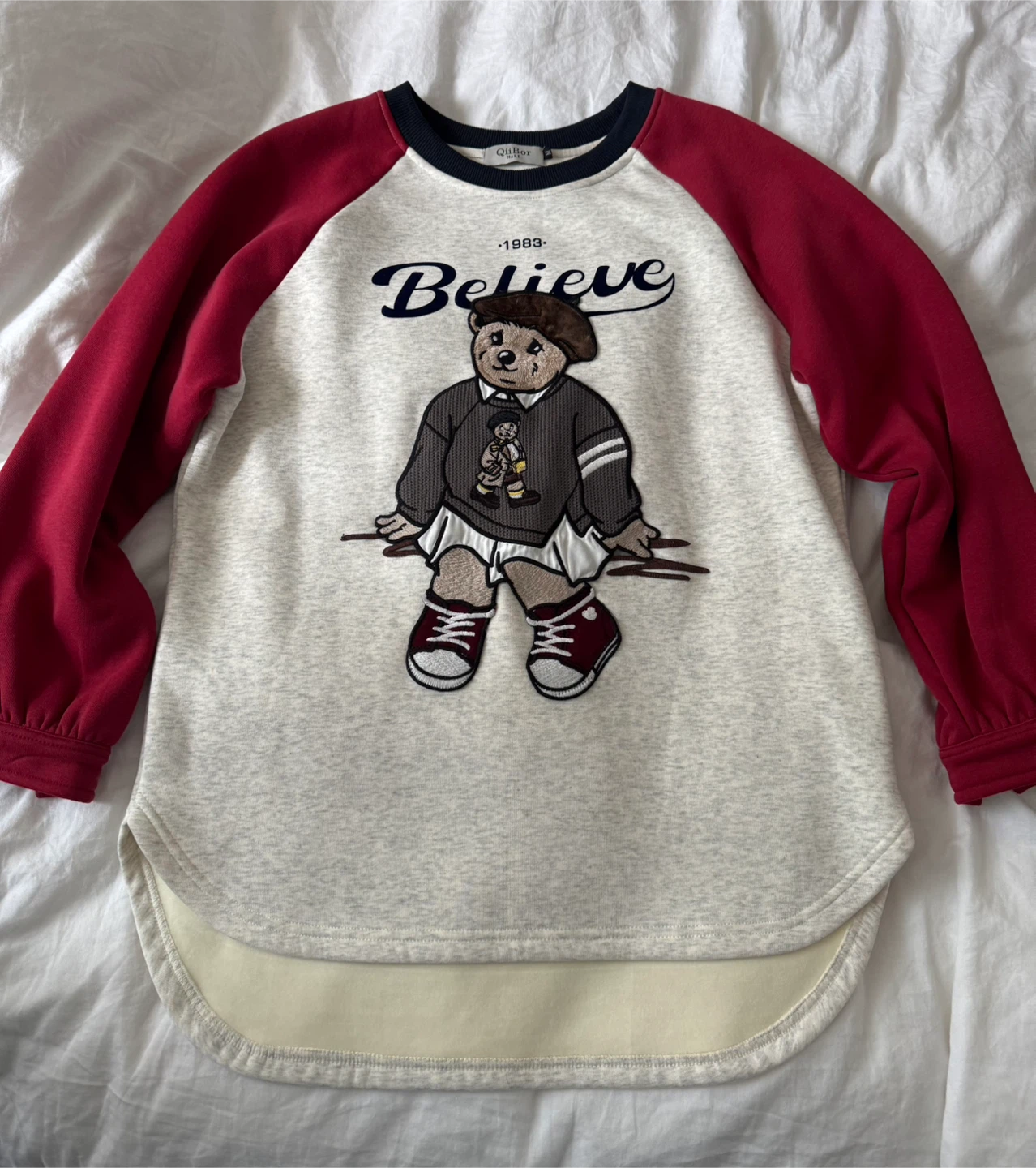 QiiBor Make Believe Bear Graphic Oversized sweatshirt - photo 3