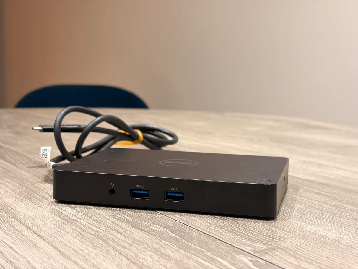 Dell K17A (WD15) Docking Station - photo 3