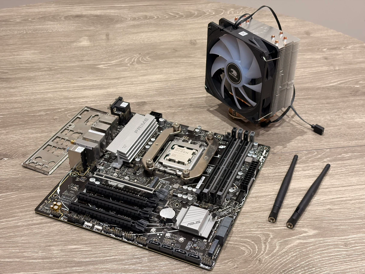 ASUS PRIME B650M-A AX Motherboard with AMD Ryzen 7 7700 CPU