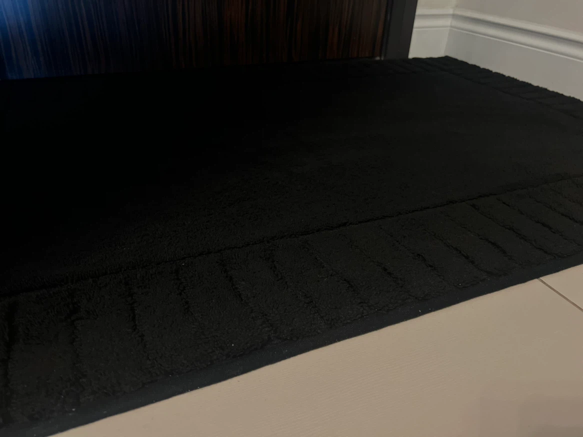 Black Doormat - photo 3