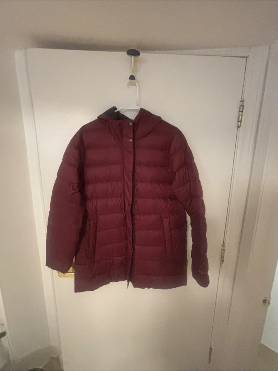 Eddie Bauer Puffer Jacket - Burgundy
