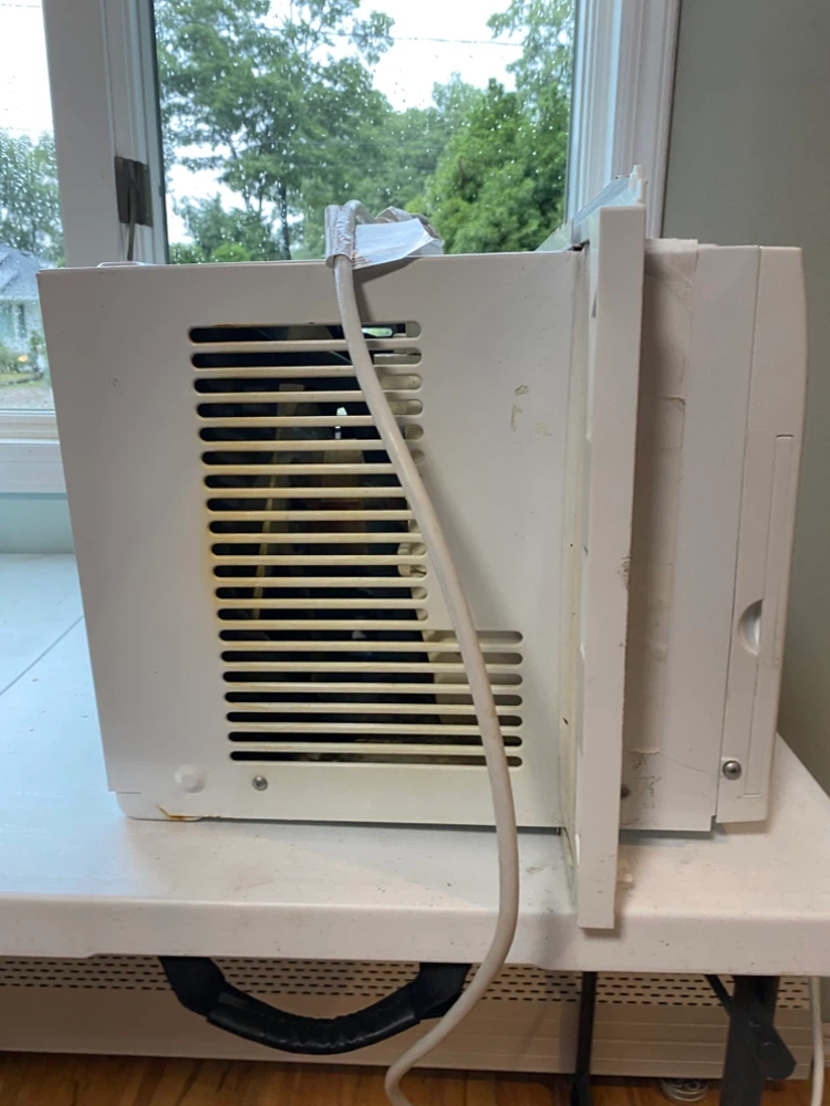 GE Appliances Window Air Conditioner AHP06LZQ1 - photo 3