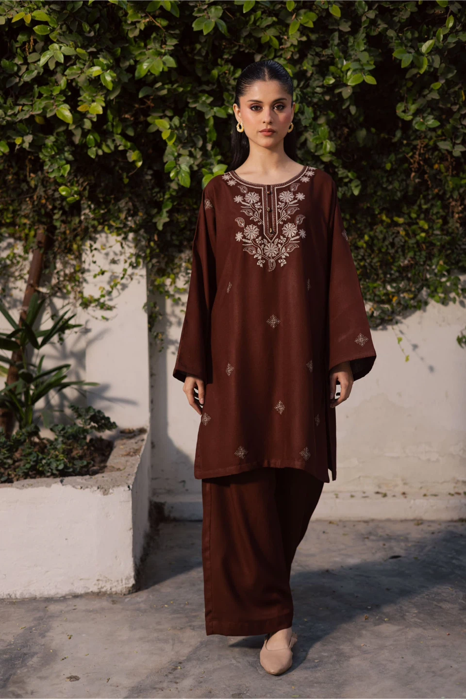 Embroidered Kurti and Pants Set