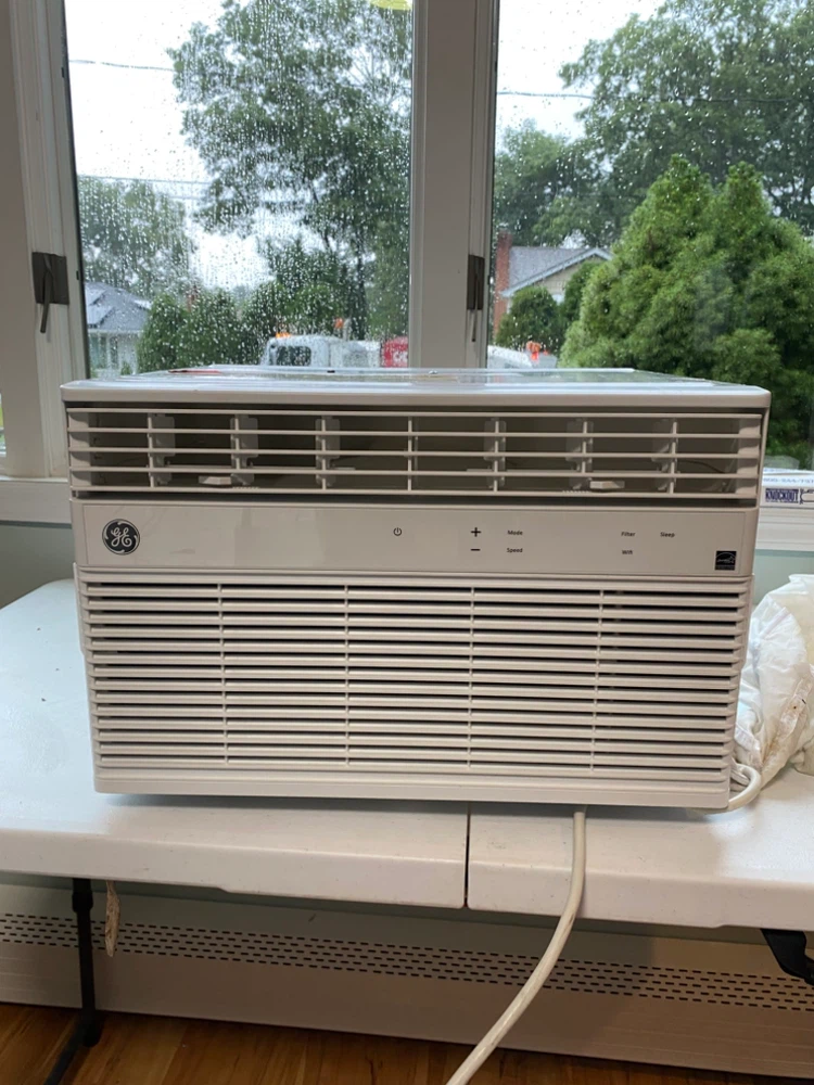 GE 8000 BTU Wi-Fi enabled air conditioner