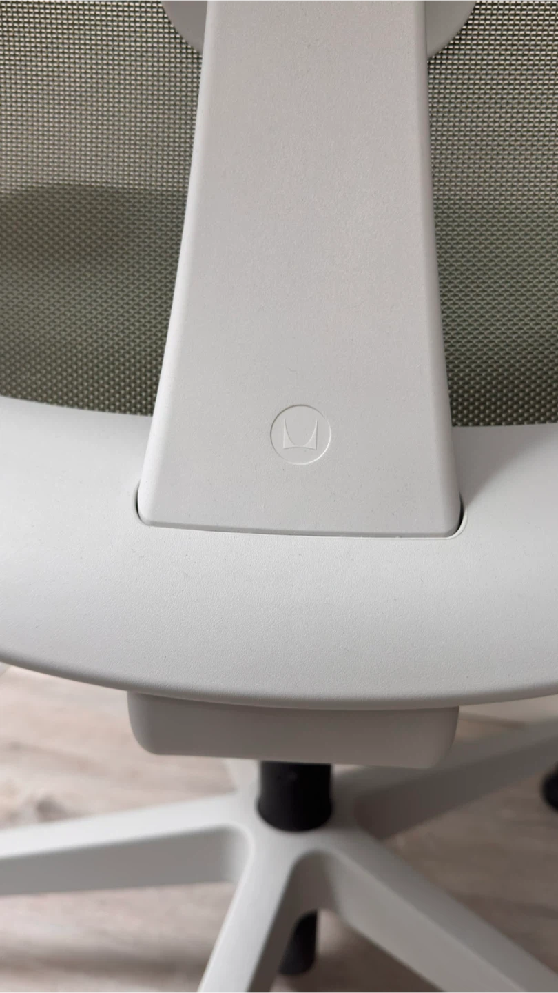 Herman Miller Lino Chair - Green and Grey - photo 3