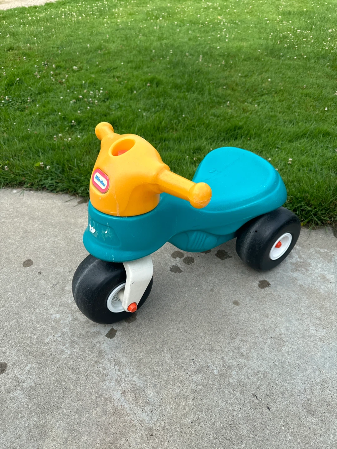 Little Tikes Toddler Ride-On Tricycle