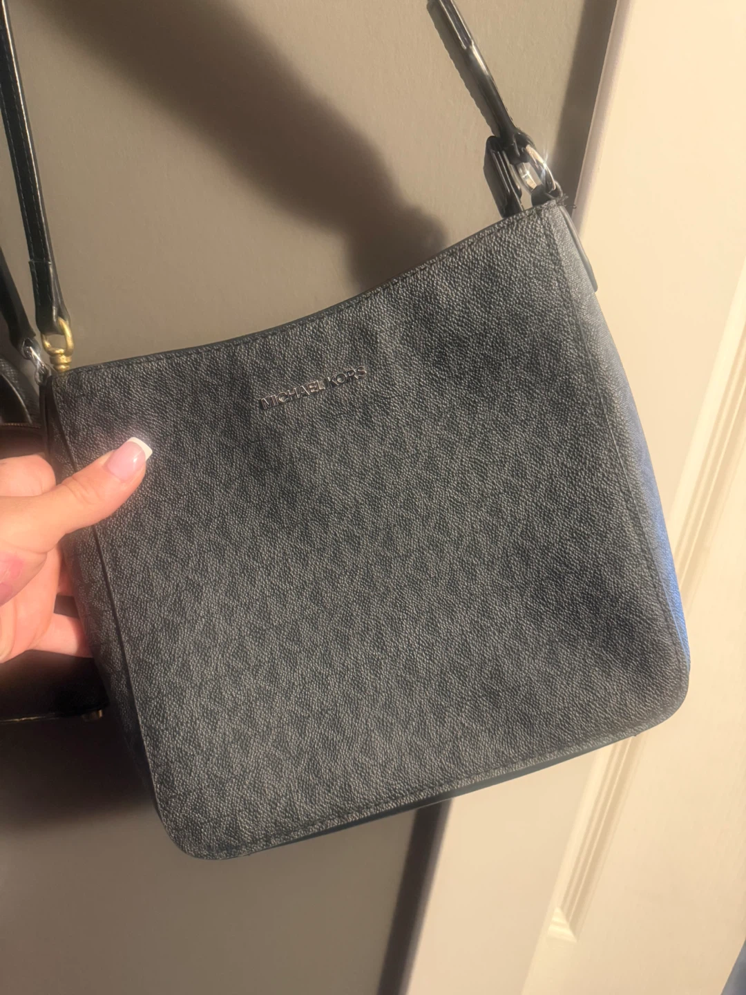 Michael Kors Crossbody Bag