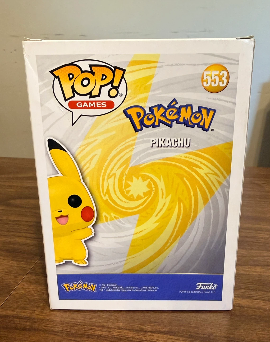 Funko Pop! Pokemon Pikachu #553 Diamond Collection - photo 4