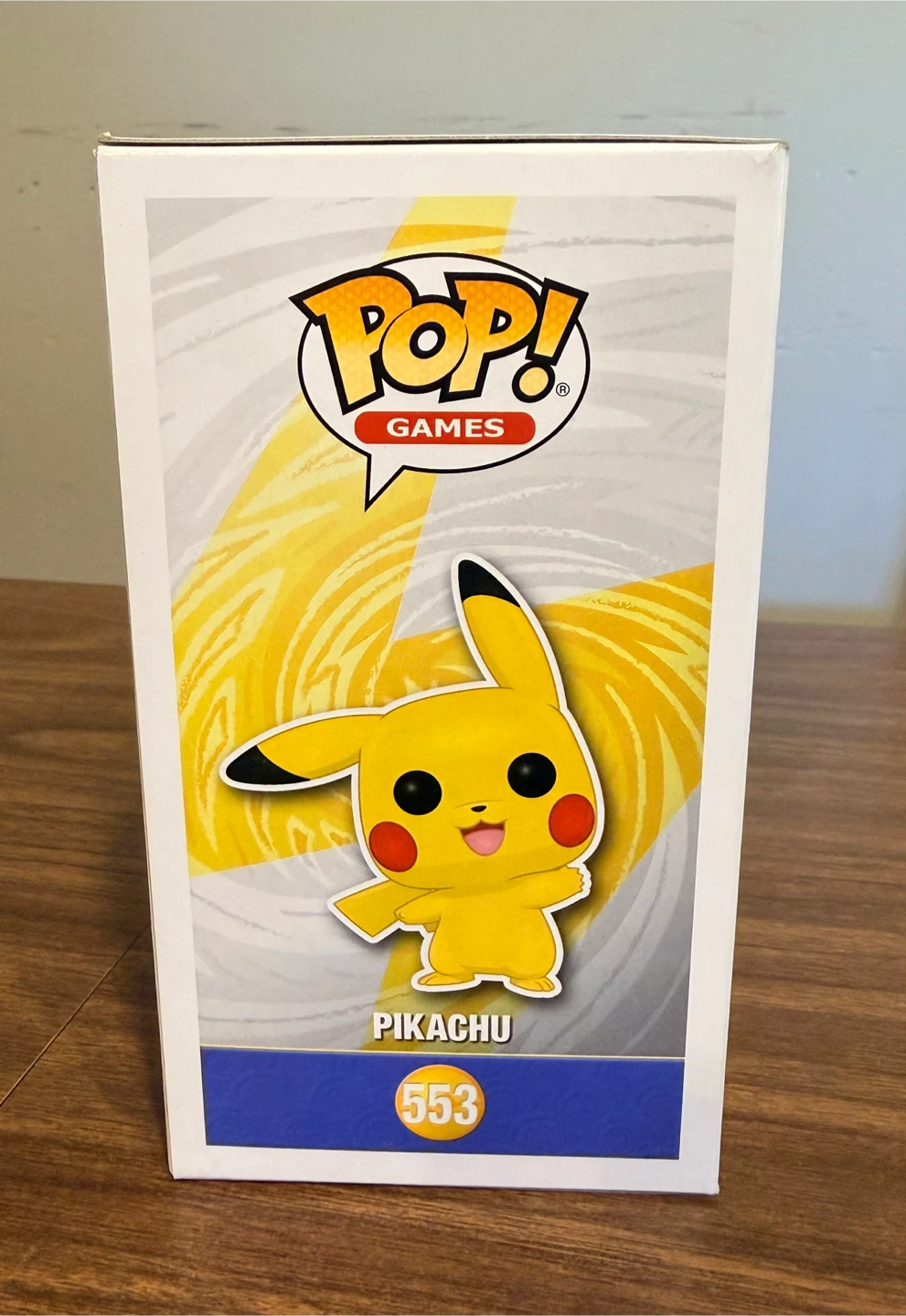 Funko Pop! Pokemon Pikachu #553 Diamond Collection - photo 5