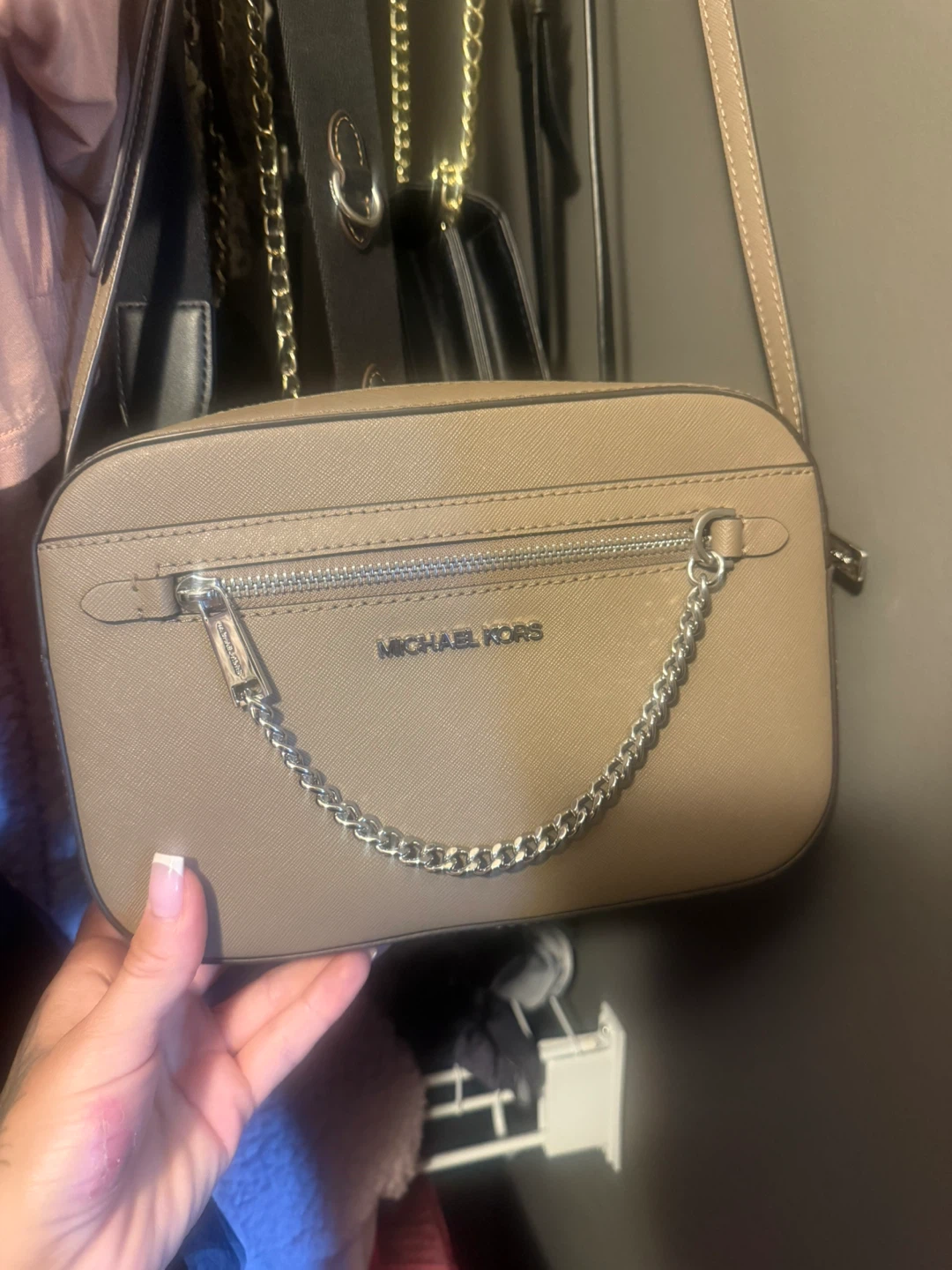 Michael Kors chain zip bag