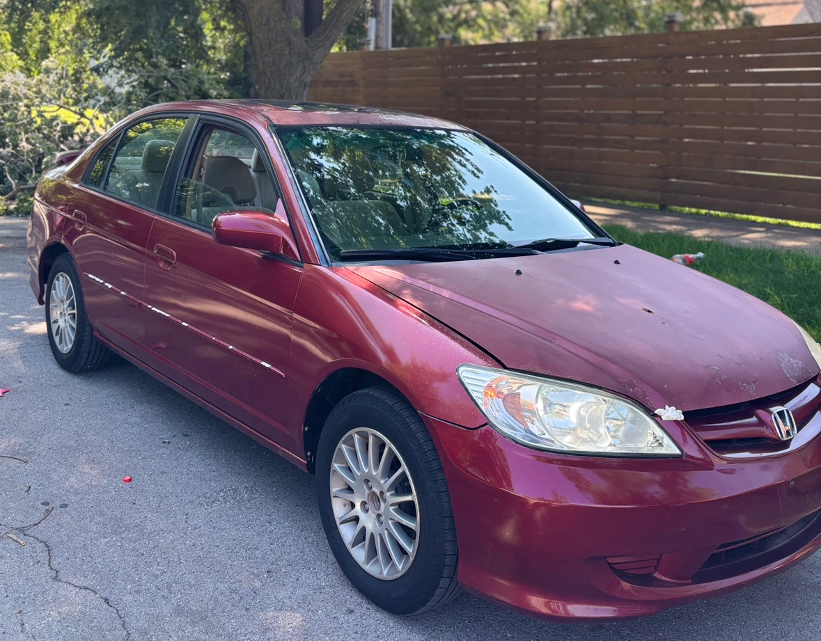 Honda Civic Sedan - photo 2