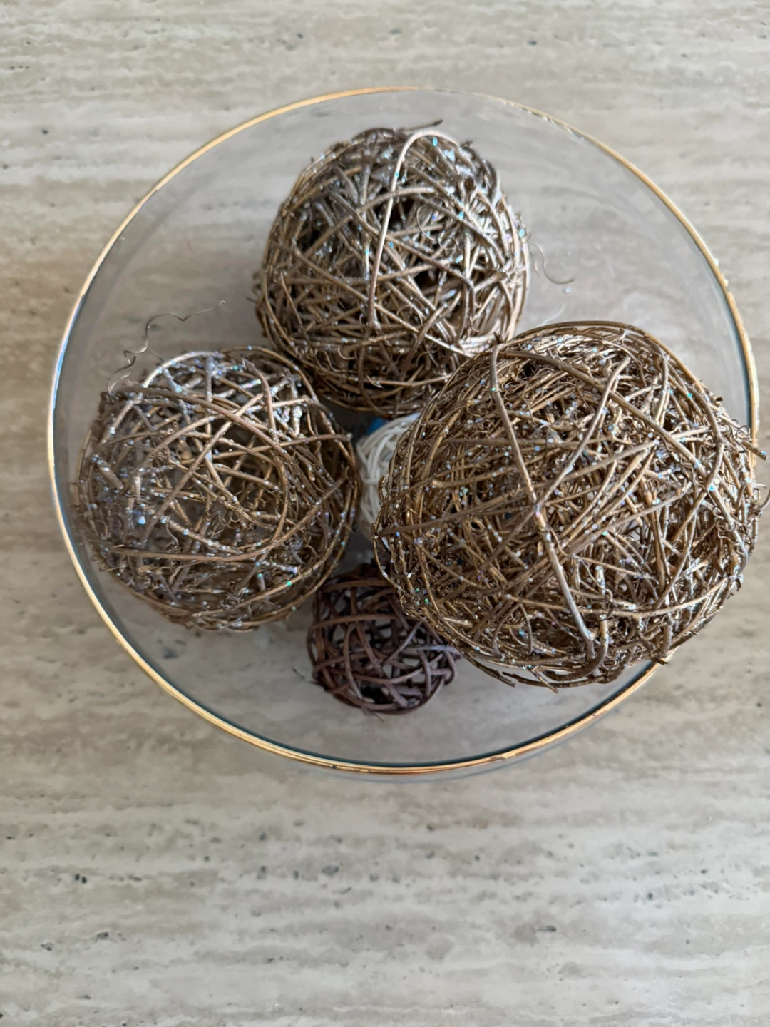 Decorative Woven Balls with glass bowl