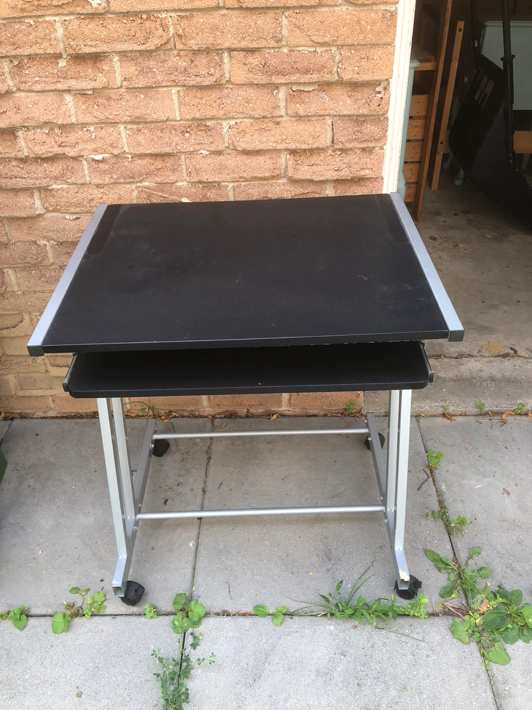 Rolling Computer Desk