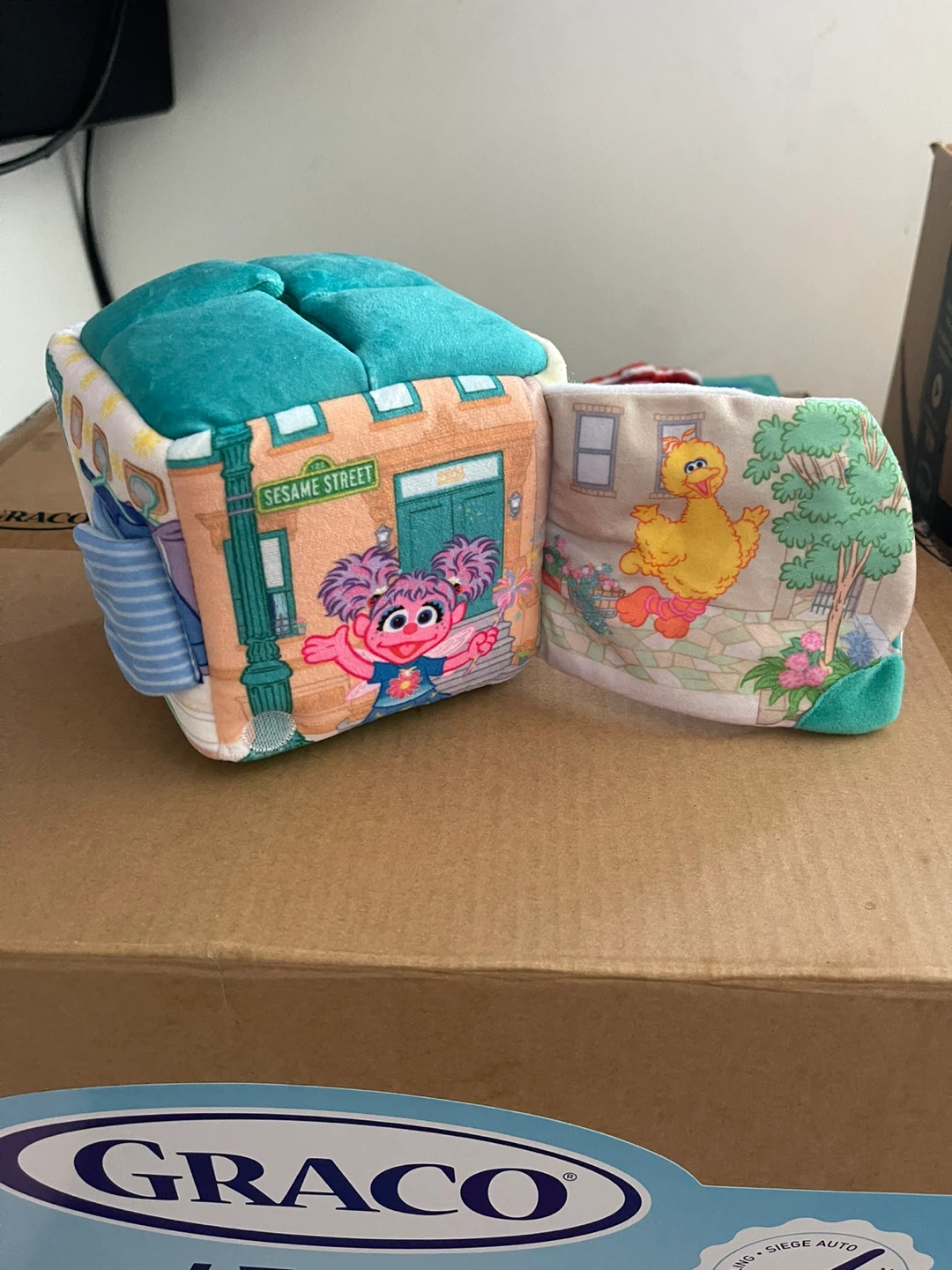 Ms. Rachel Sesame Street Surprise Box Learning Toy - photo 4