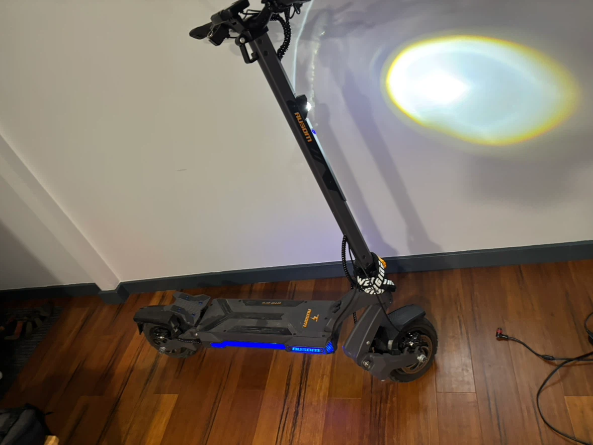 Ausom DT2 Pro Electric Scooter