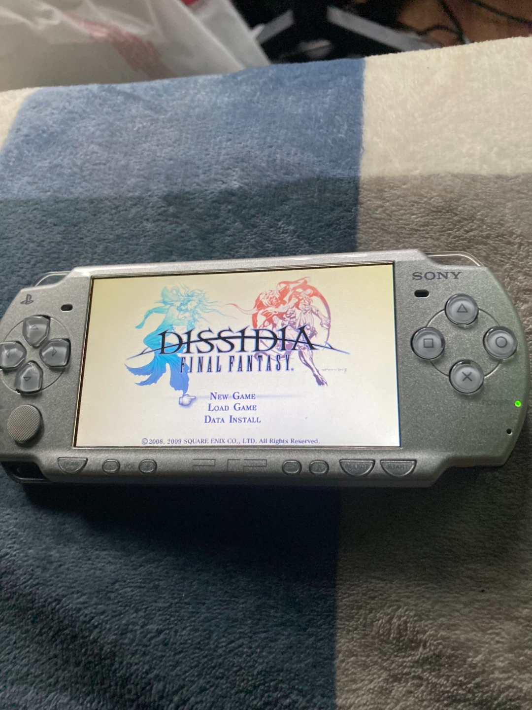 Sony PSP 2000 Silver - photo 2