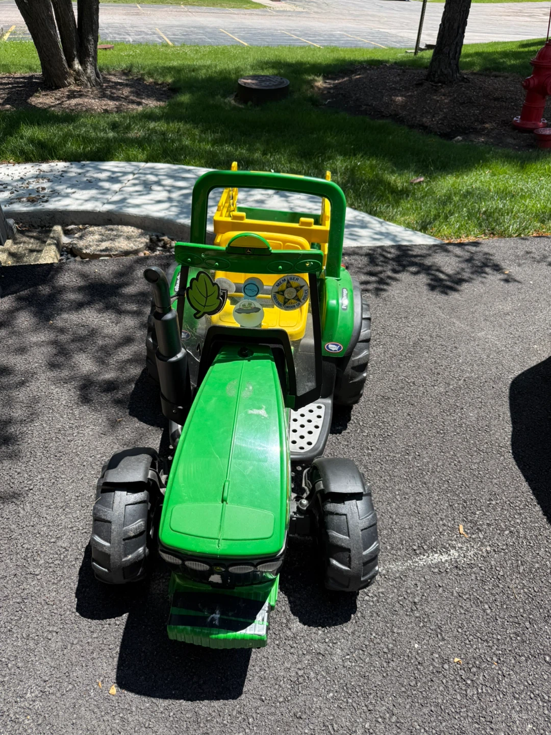 John Deere Ride-On Tractor with Trailer - Peg Perego - photo 3