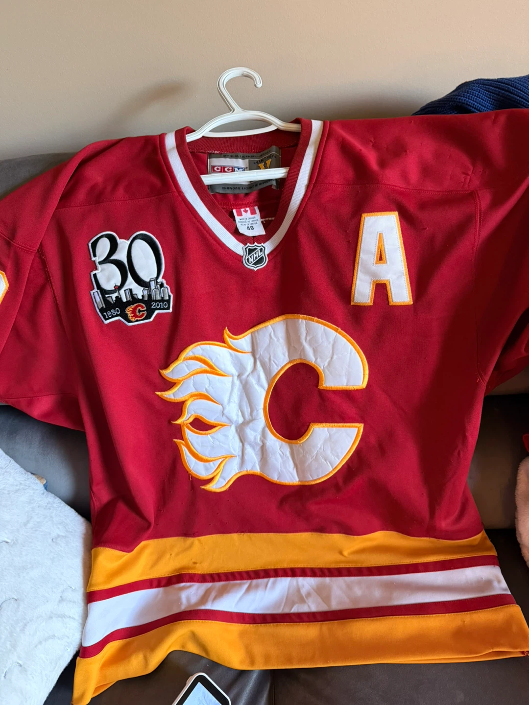 CCM Vintage Calgary Flames Dion Phaneuf #3 Jersey – Size 48