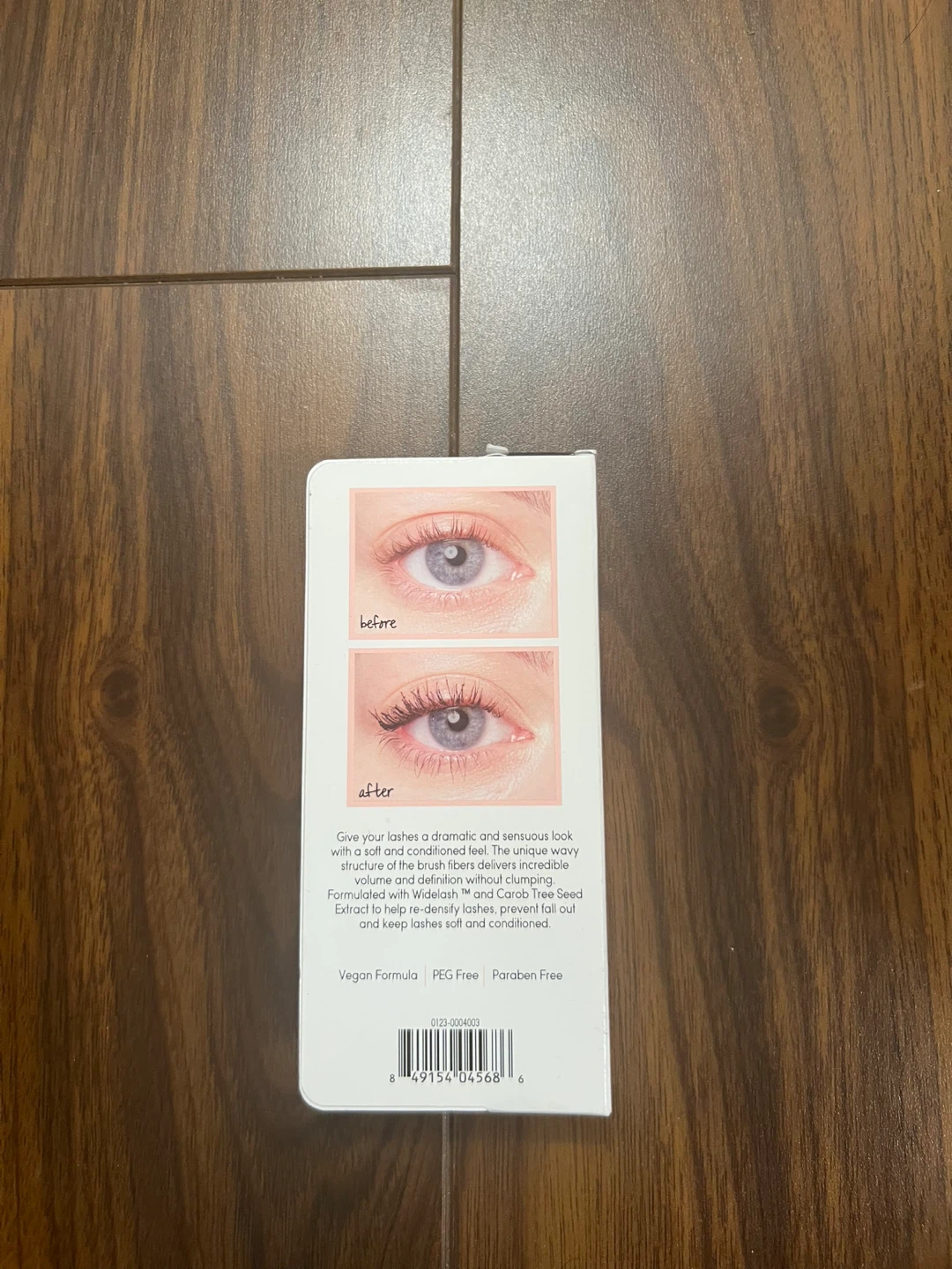 Laura Geller LashBOSS Bold Volumizing Mascara - photo 2