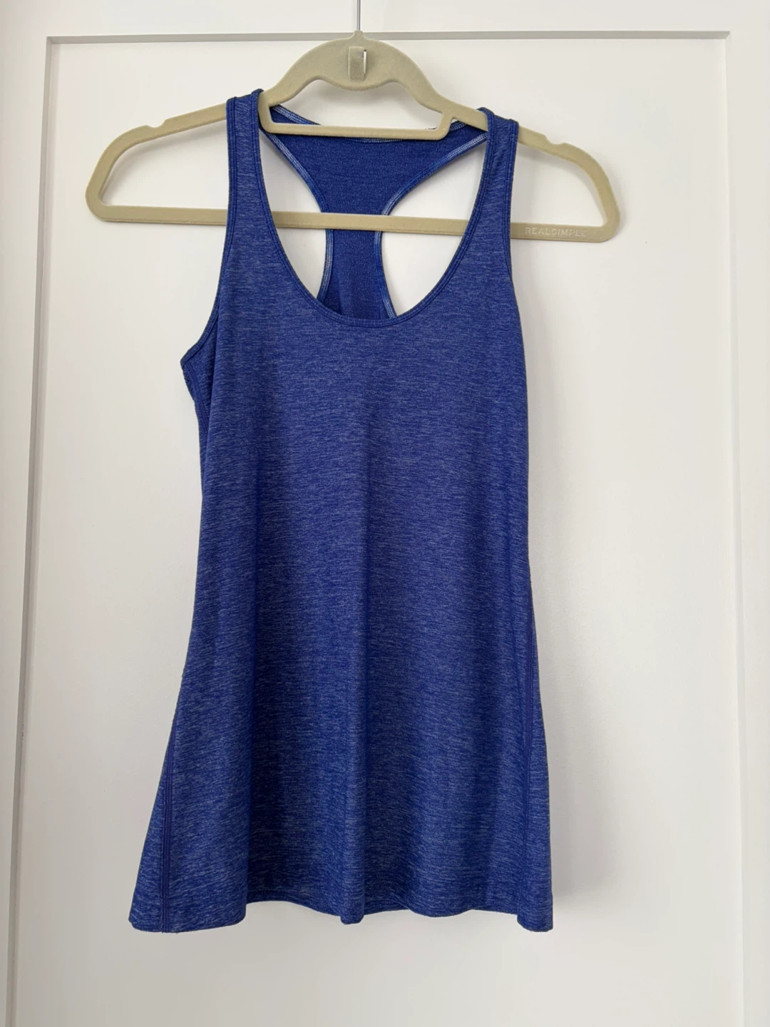 Bundle: Women’s workout tank tops, sports bra & leggings - photo 4