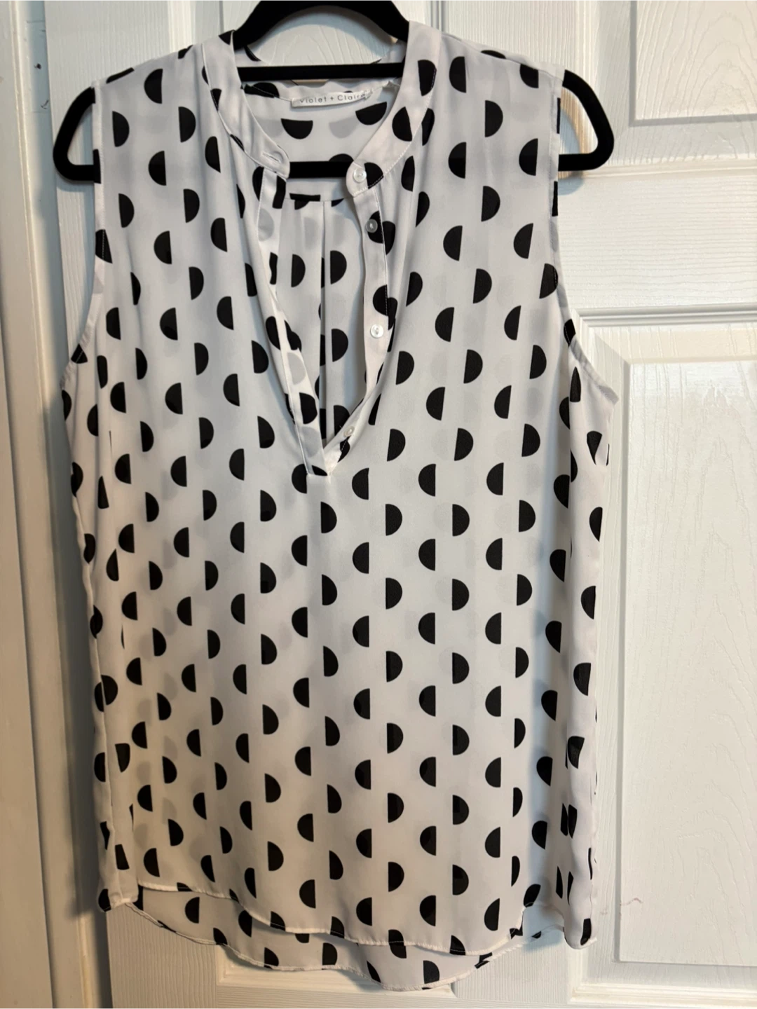 Violet + Claire Black and White Polka Dot Sleeveless Blouse