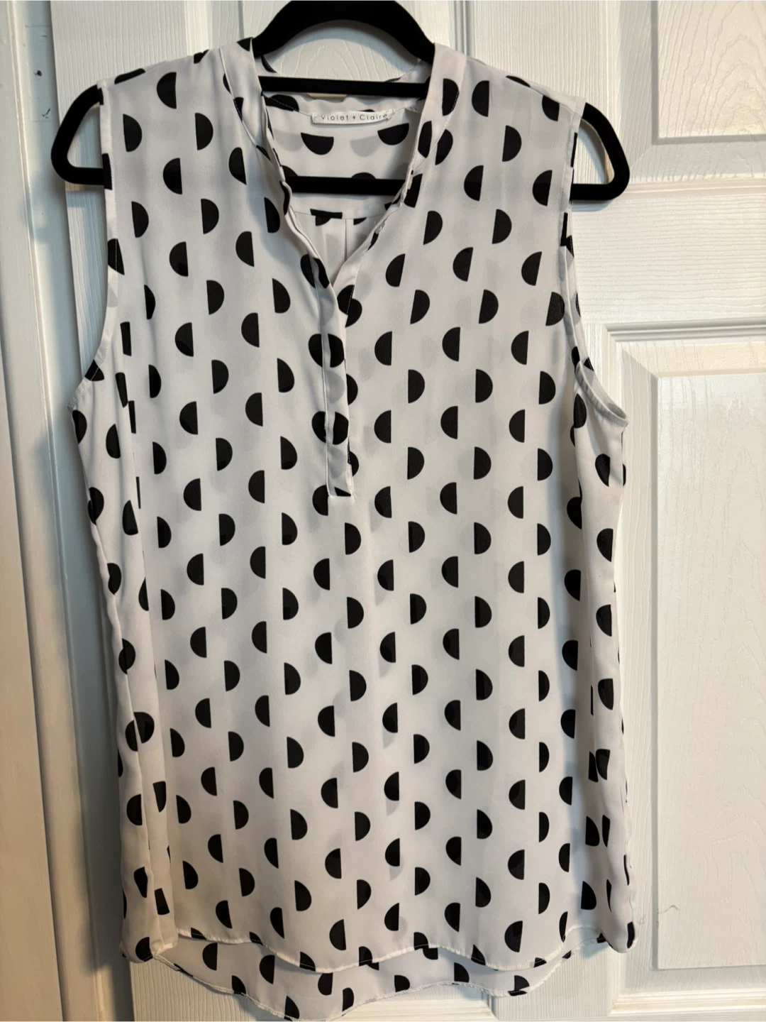 Violet + Claire Black and White Polka Dot Sleeveless Blouse - photo 3