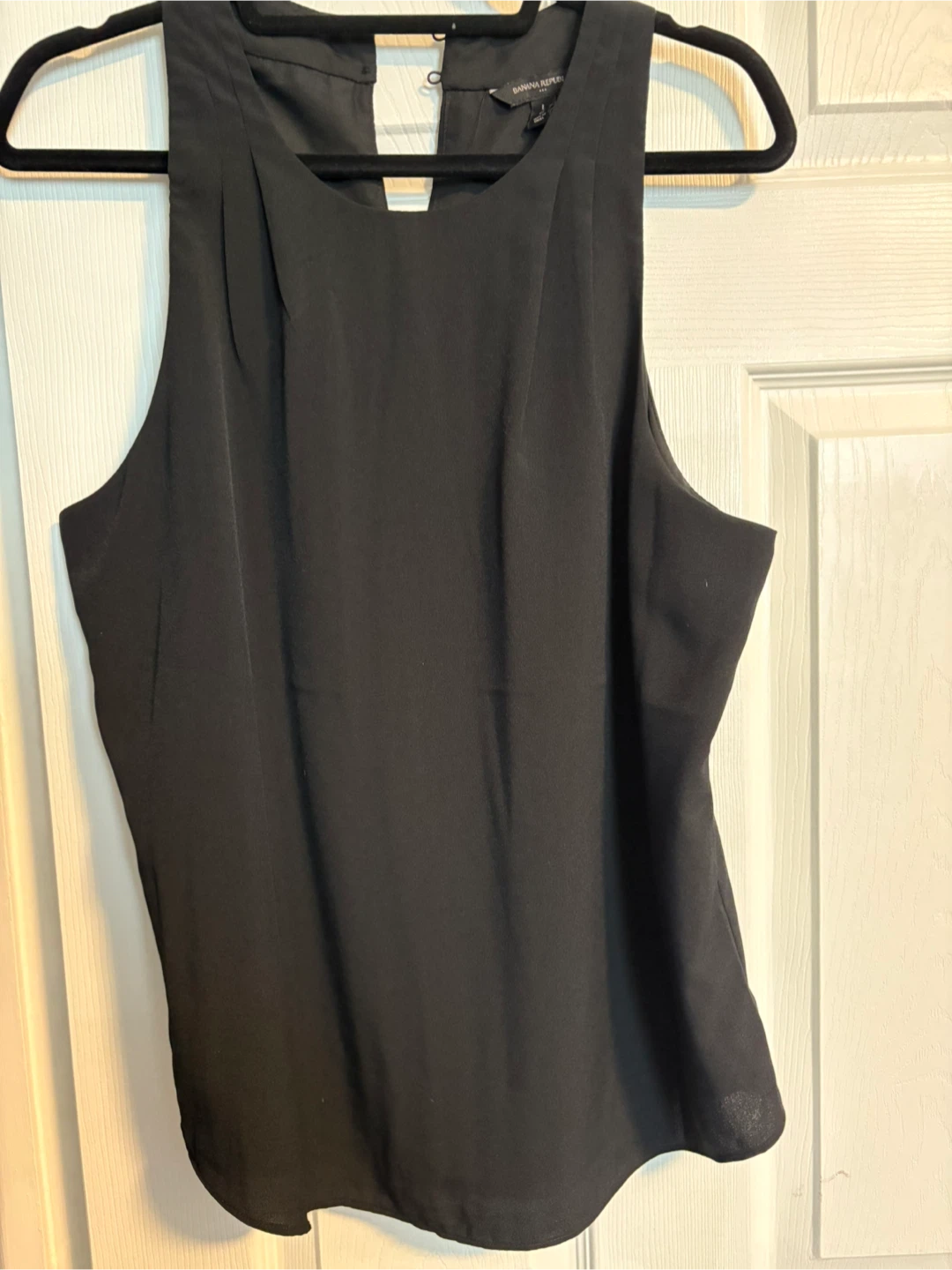 Banana Republic Black Sleeveless Blouse - Size L - photo 2