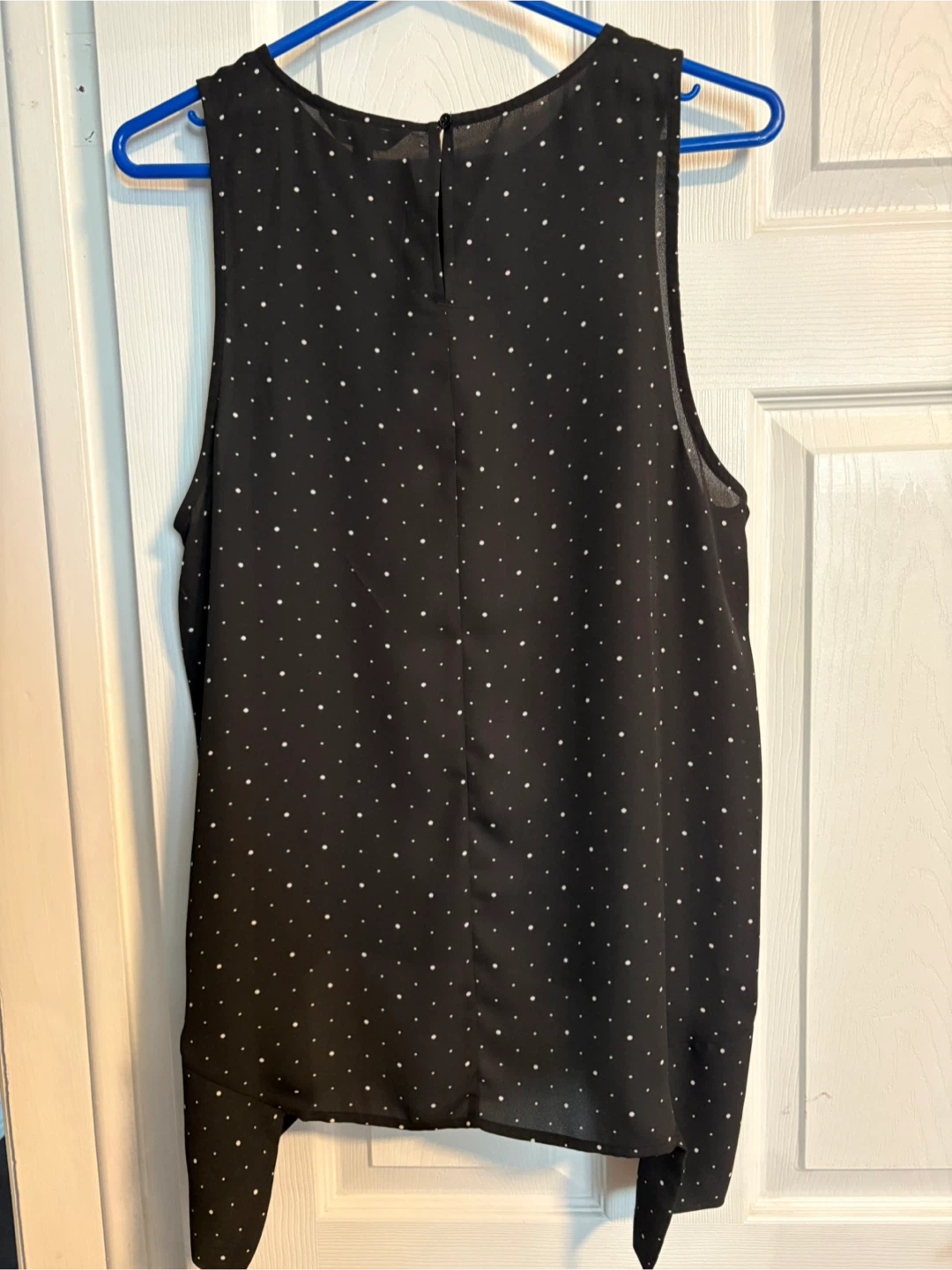 Banana Republic Black Polka Dot Sleeveless Top Size L - photo 3
