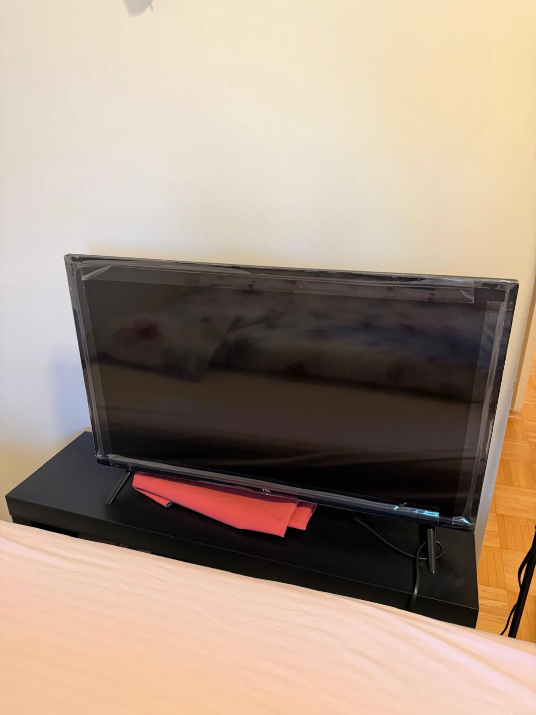 TCL 32" Class 3-Series HD LED Smart Android TV - photo 2