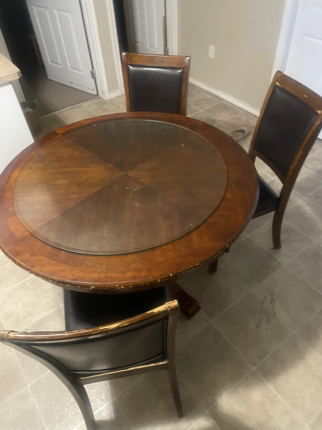 Round Dining Table with 3 Chairs - photo 2