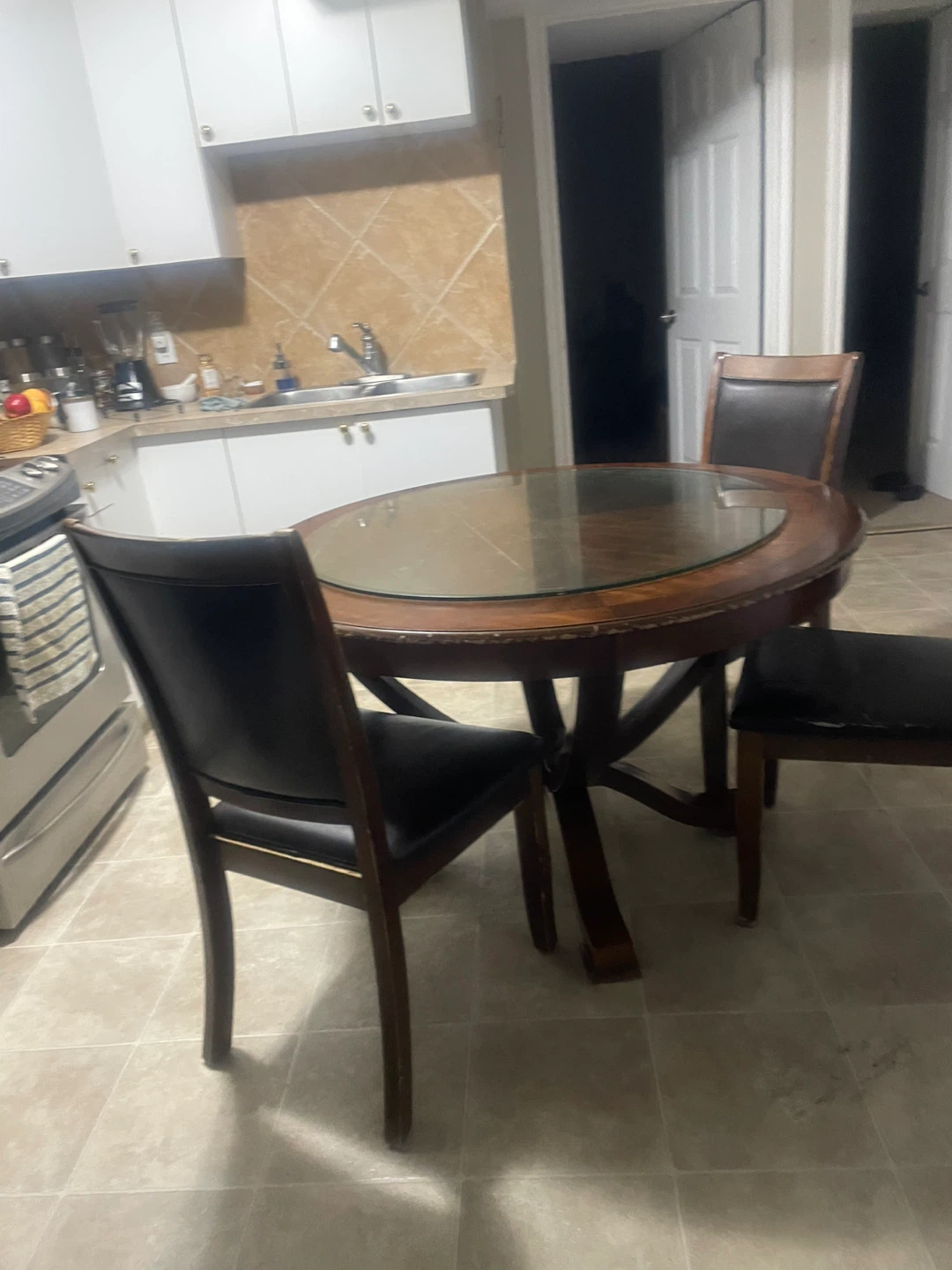 Round Dining Table with 3 Chairs - photo 3