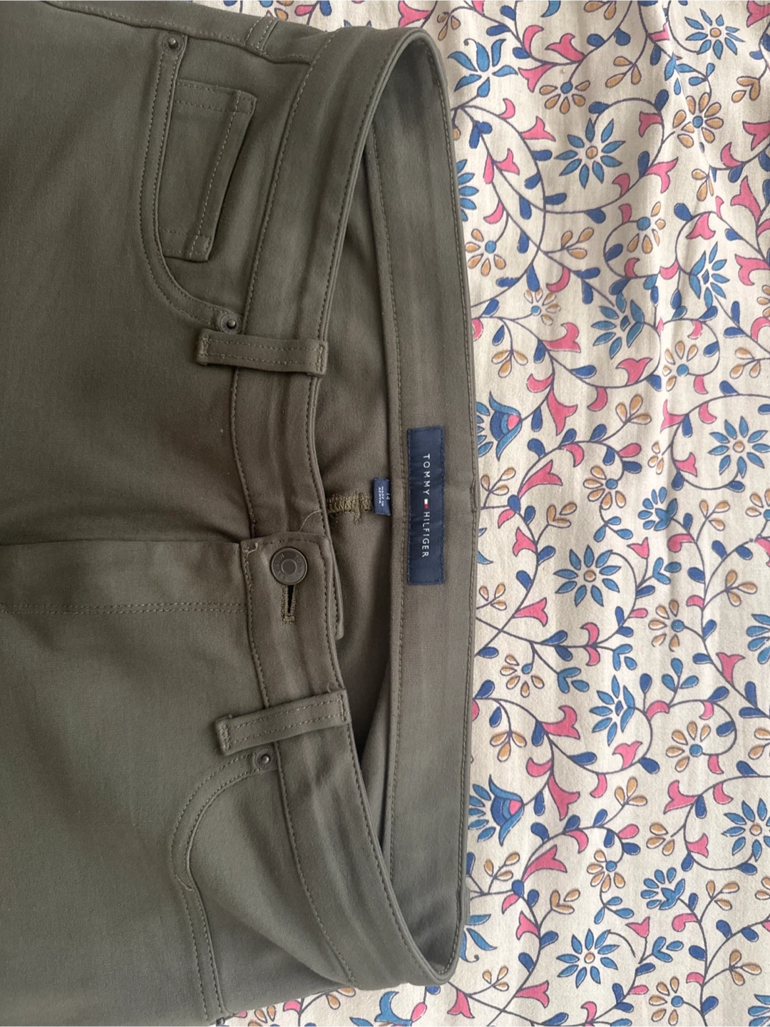 Tommy Hilfiger Women's Chino Pants Olive Green Size 10 - photo 3