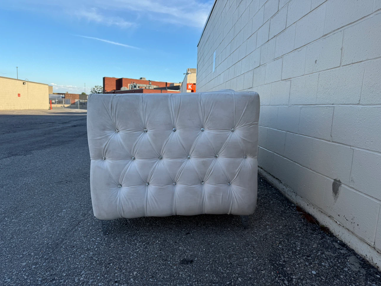 🔥 Furniture Clearance – Sofas, Armchairs & Chairs – Bulk Deals! - photo 5