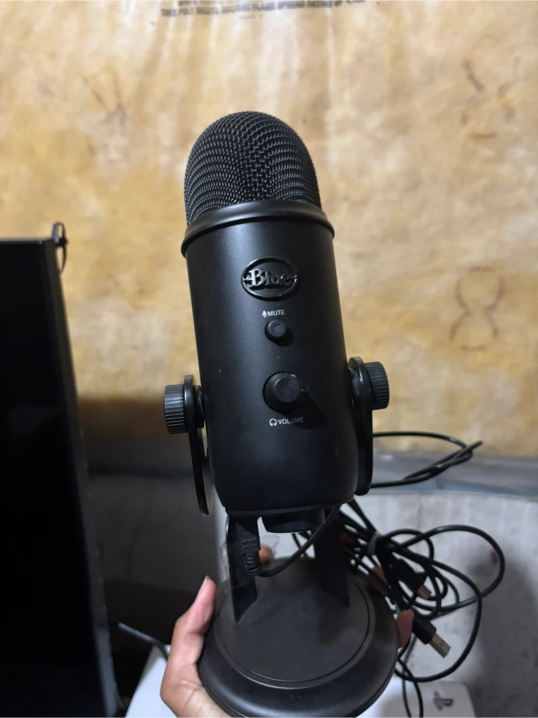 Blue Yeti USB Microphone