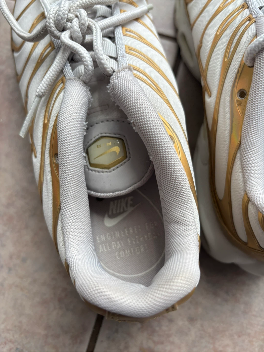 Nike Air Max Plus TN SE Women's Shoes Size 6.5 - photo 4