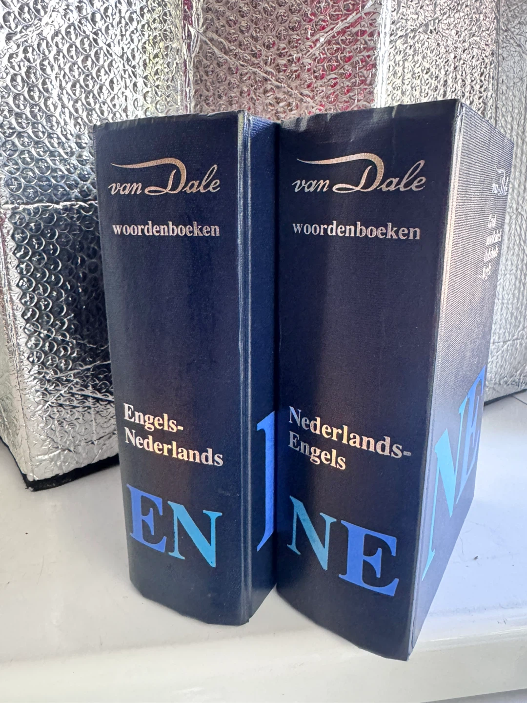 Van Dale Groot woordenboek Engels-Nederlands & Nederlands-Engels - photo 2