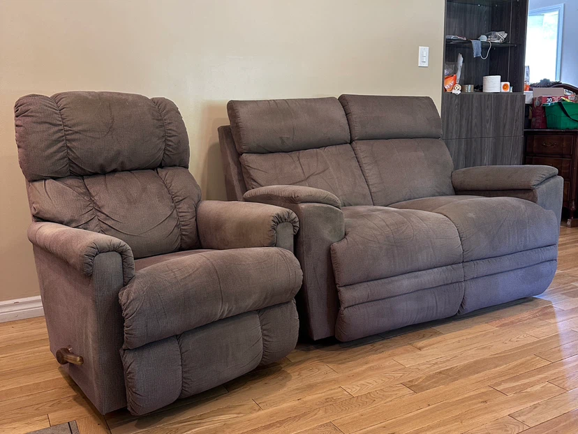 La-Z-Boy Pinnacle Power Reclining Loveseat Set (CAN DELIVER) - photo 4
