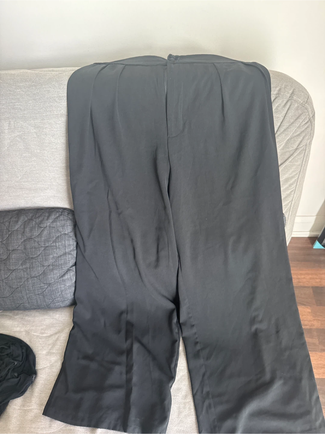 Wide Leg Pleated Trousers
